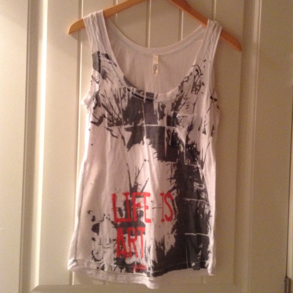 Fluxus long white vintage graphic distressed tank